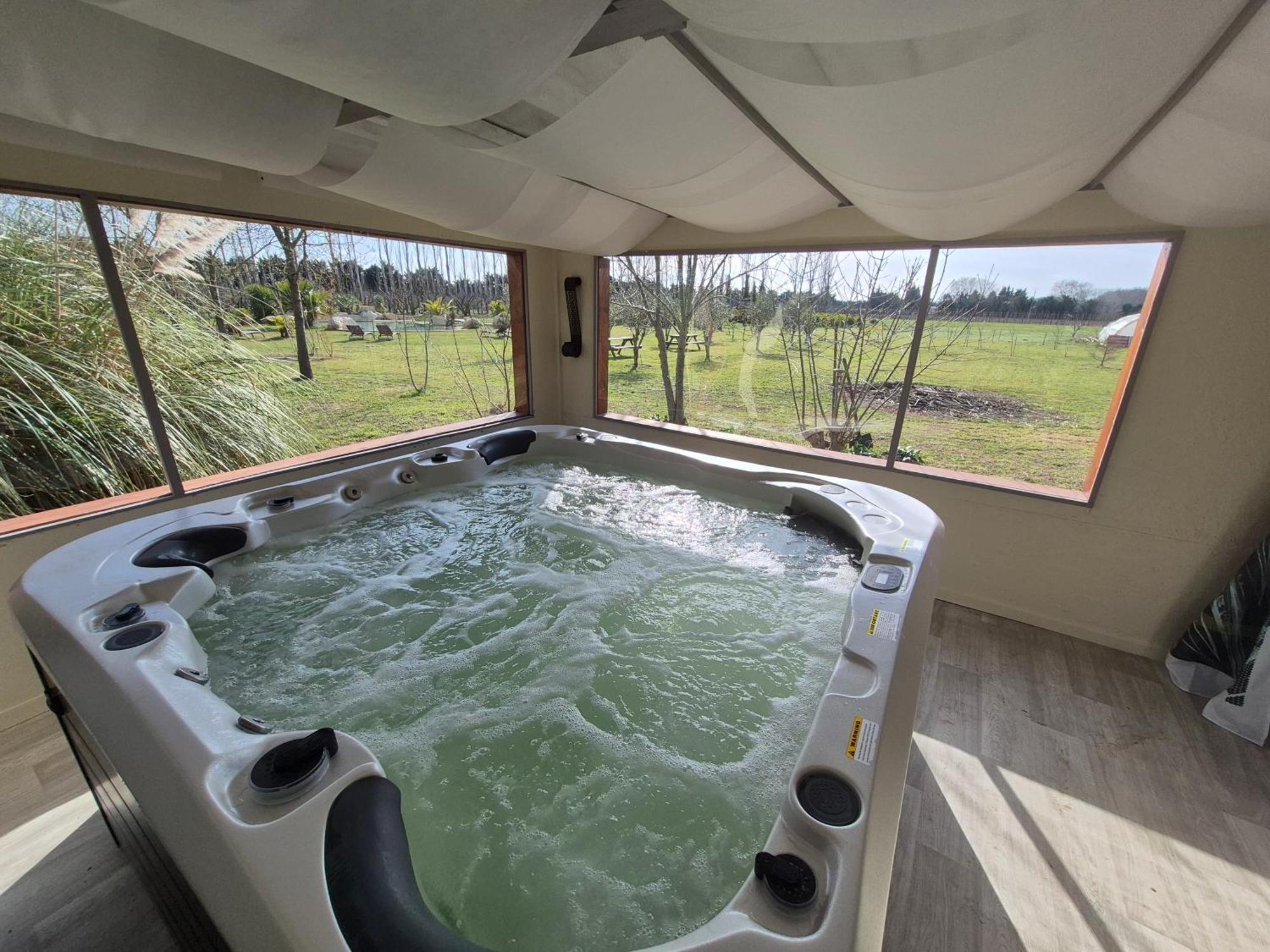 Le Mas Des Cerisiers Jacuzzi Et Sauna Inclus Pour Tous Les Logements Авіньйон Екстер'єр фото