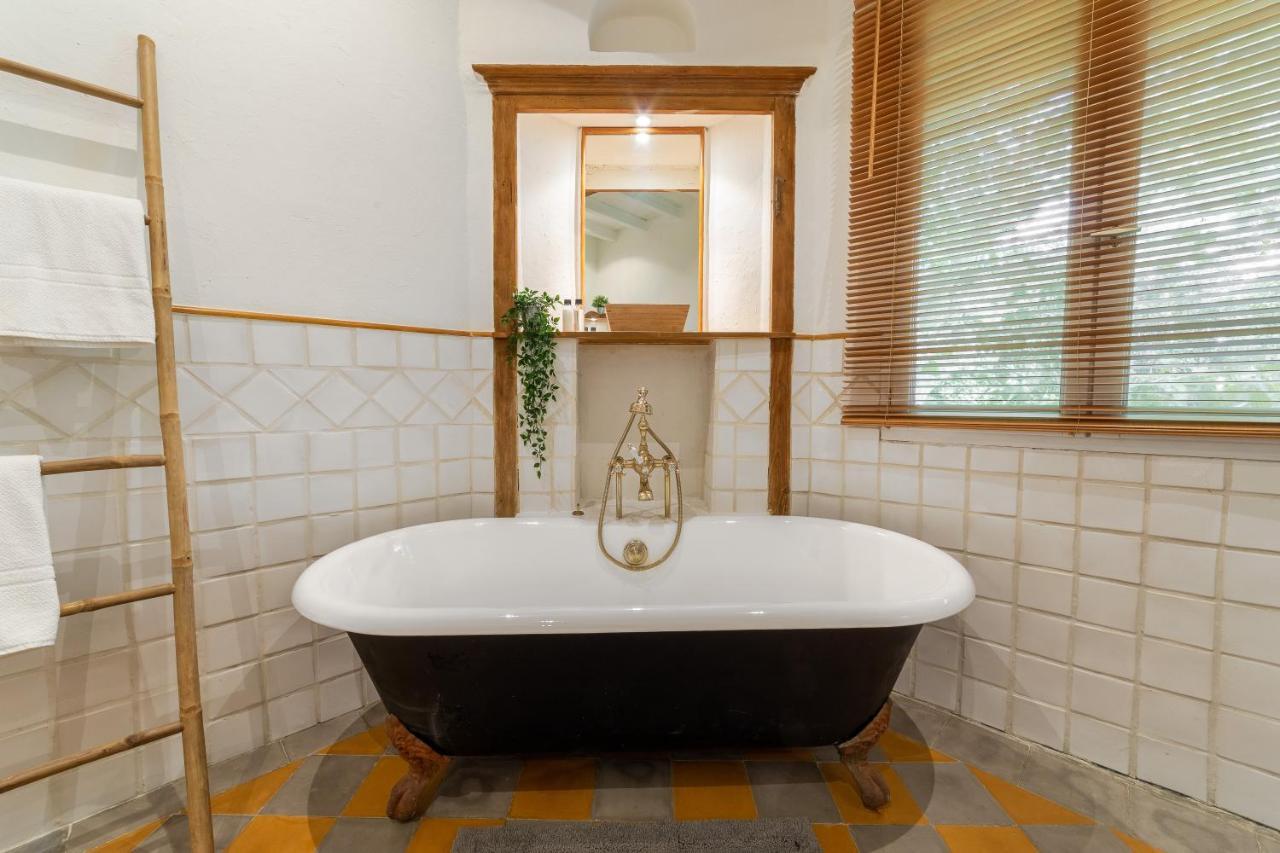 Le Mas Des Cerisiers Jacuzzi Et Sauna Inclus Pour Tous Les Logements Авіньйон Екстер'єр фото